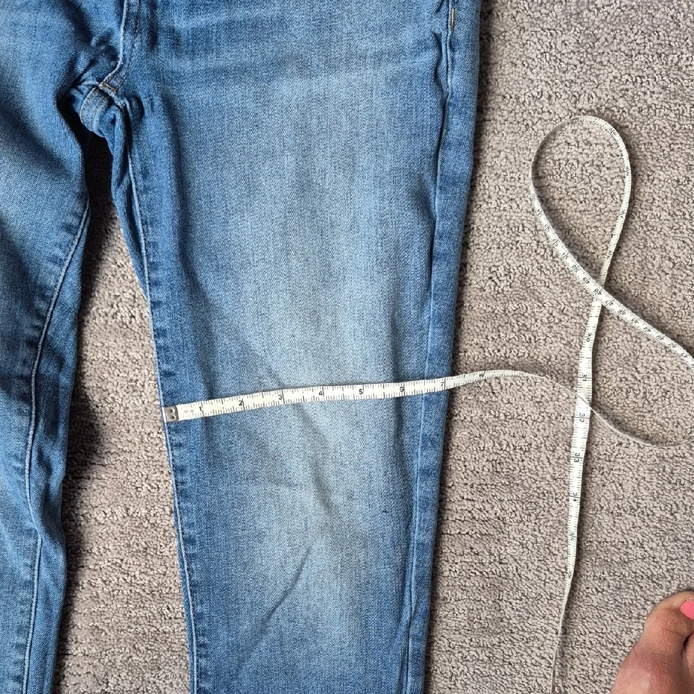 Lucky Brand Classic High-Rise Women's Blue Jeans SZ 26 - Picture 9 of 10